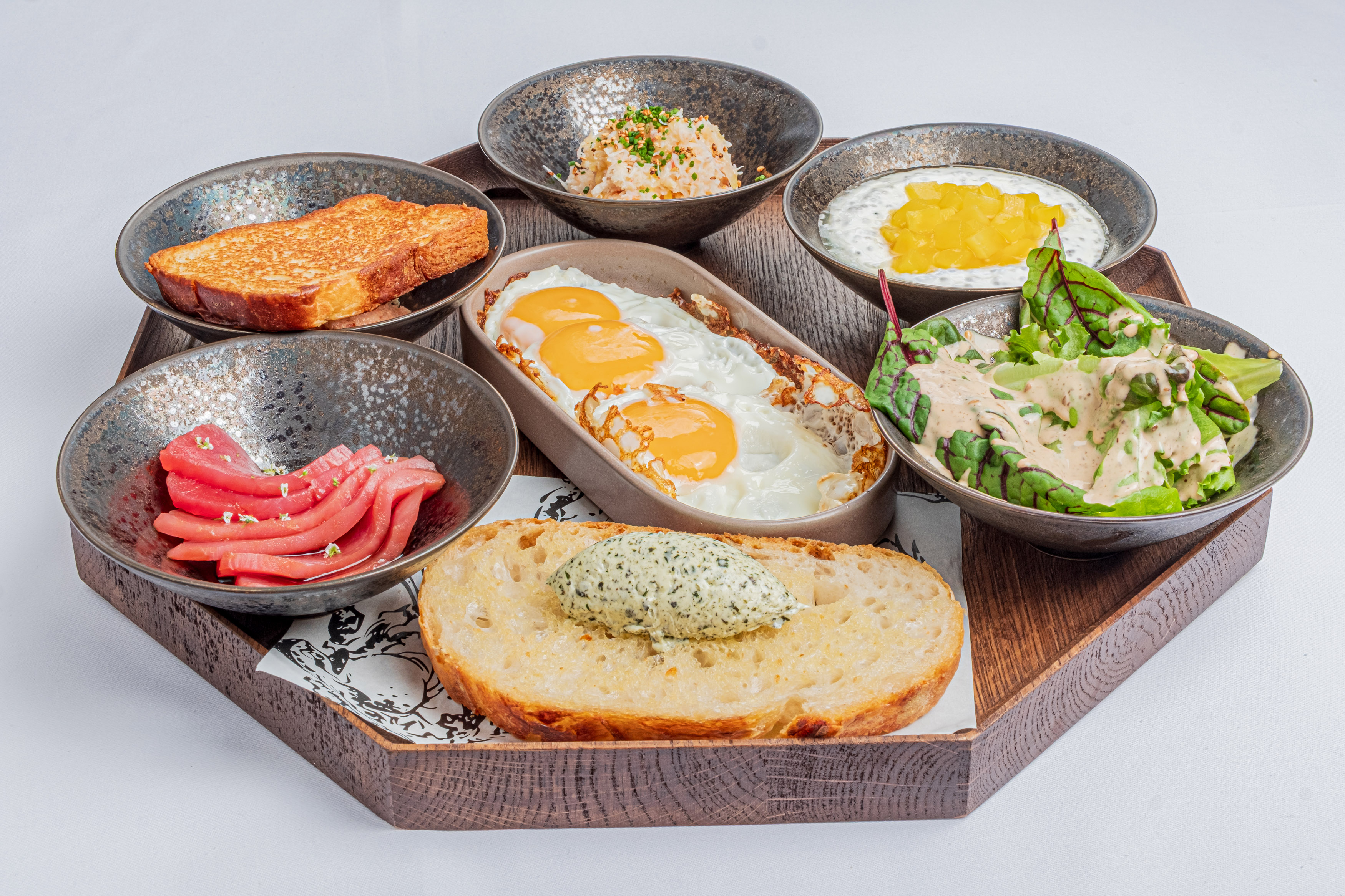 Мясо краба в сливочном масле